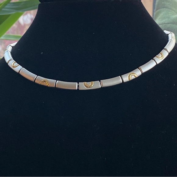 Modernist Brushed Metal Choker Necklace inset with Gold Colored Circles - Picture 11 of 11